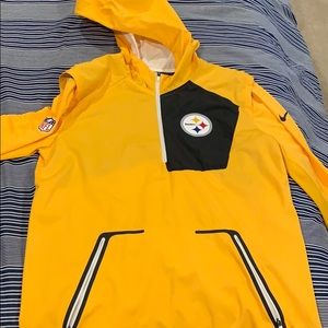 Nike men’s Steelers lightweight pullover